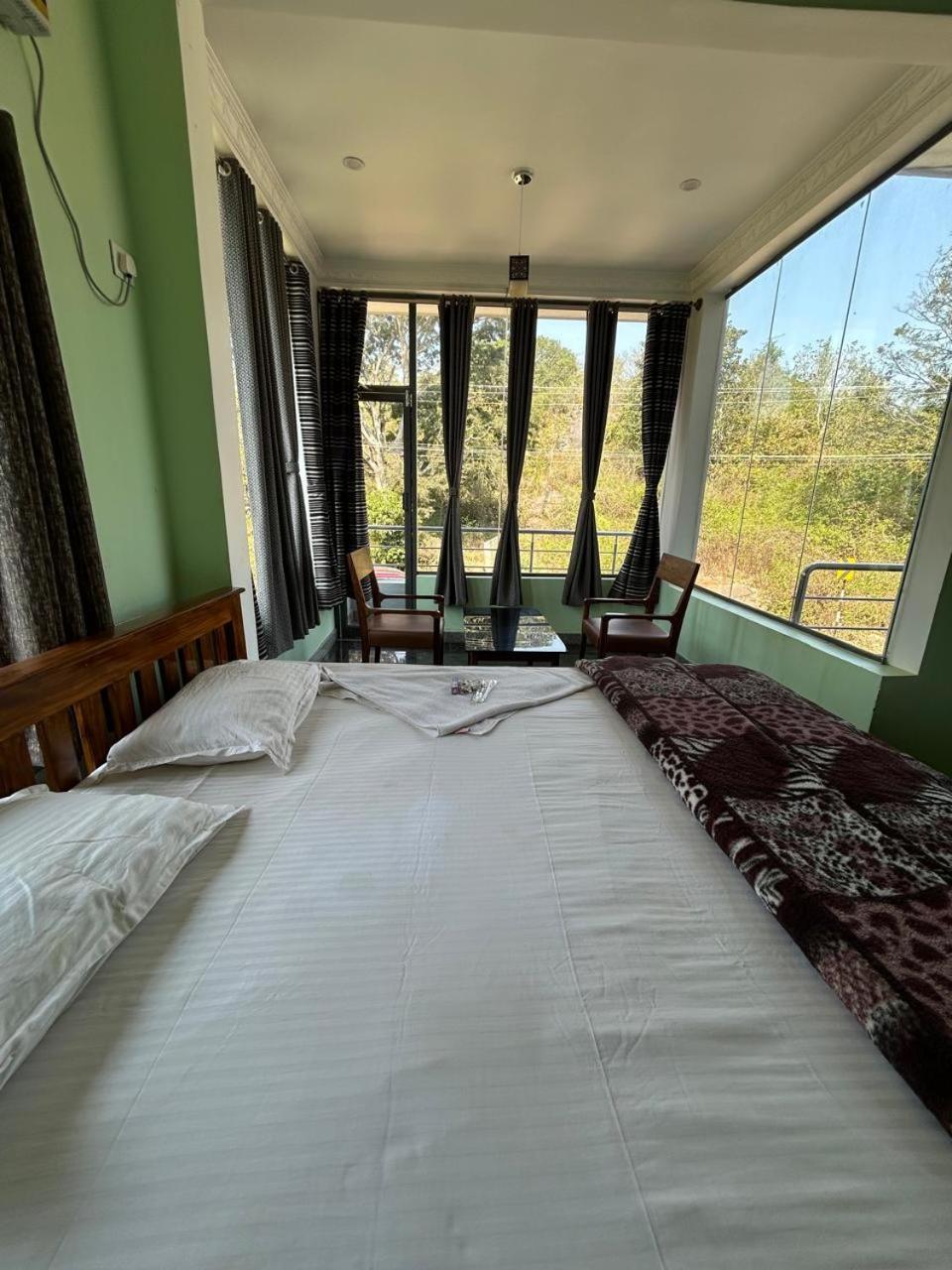 Yelagiri Goldhill Resort Exterior photo